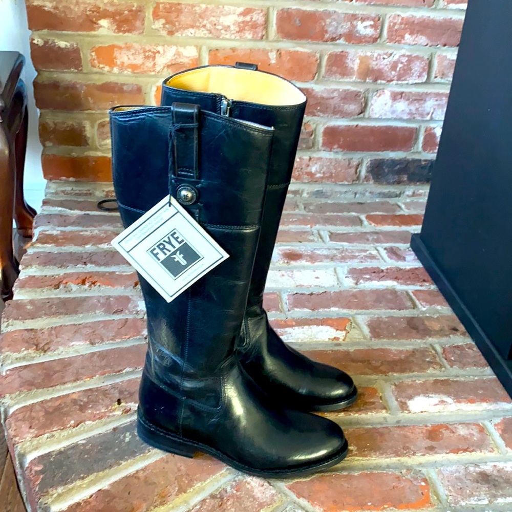 🔵 Frye Melissa Button Tab High boots